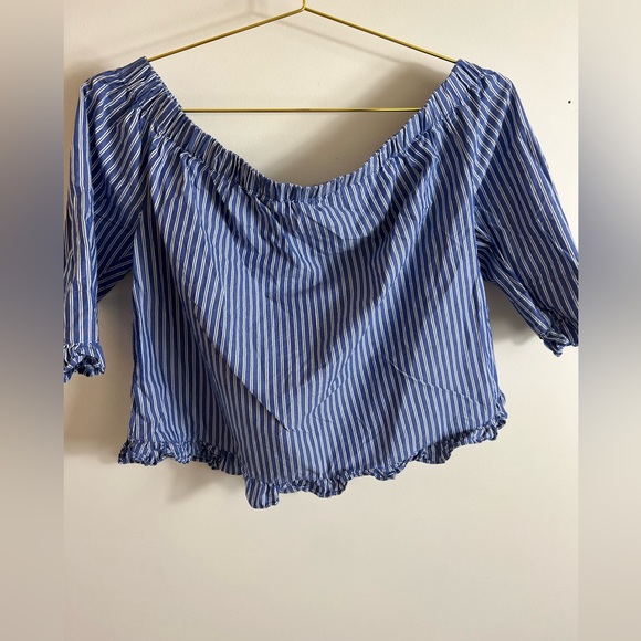 Blue & White Striped Blouse - Picture 4 of 5